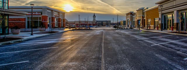 Lancaster's Shopping, Dining, Staying, and Living Experience